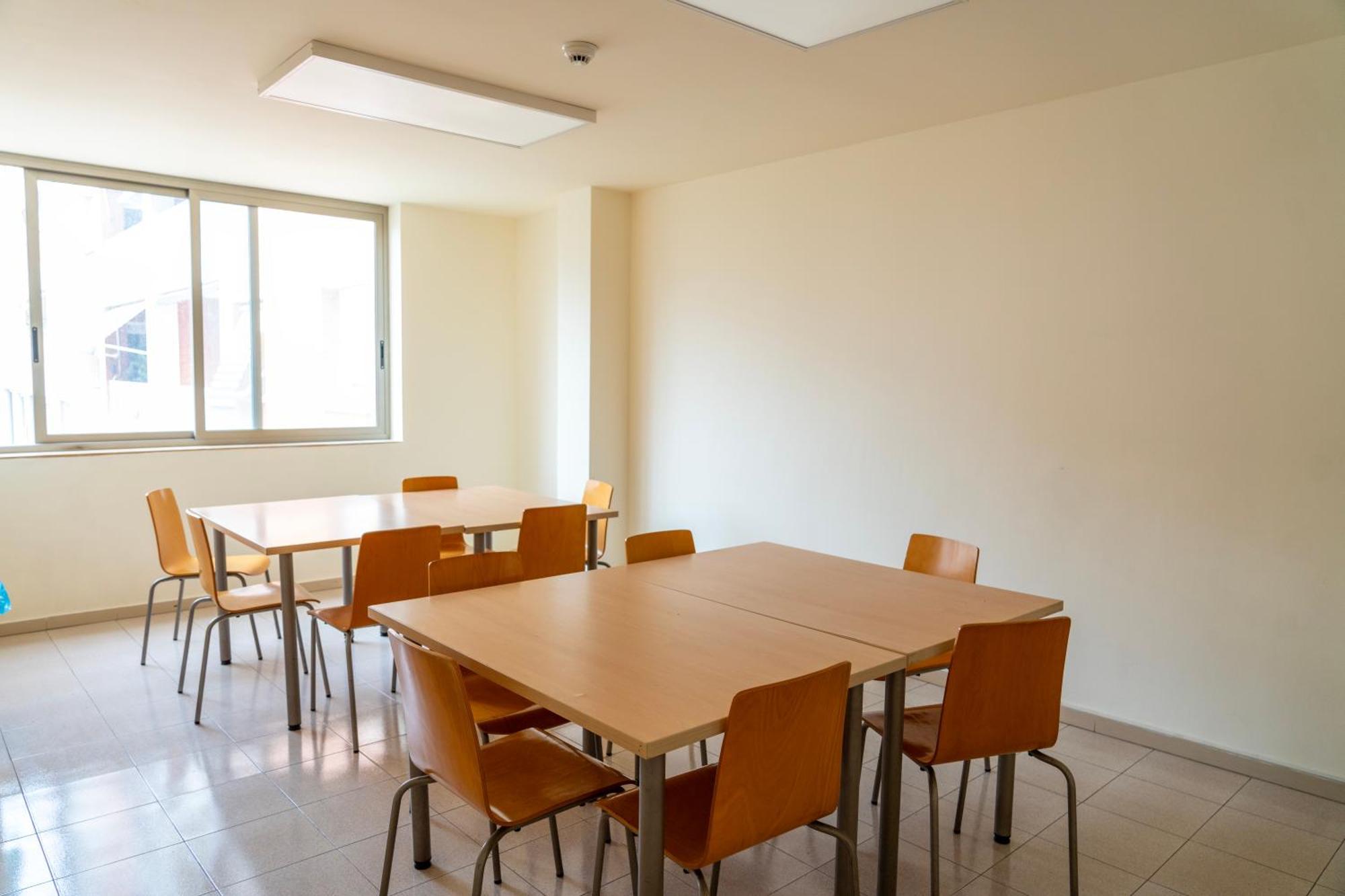 Apartaments Turistics Residencia Vila Nova Vilanova i la Geltrú Esterno foto
