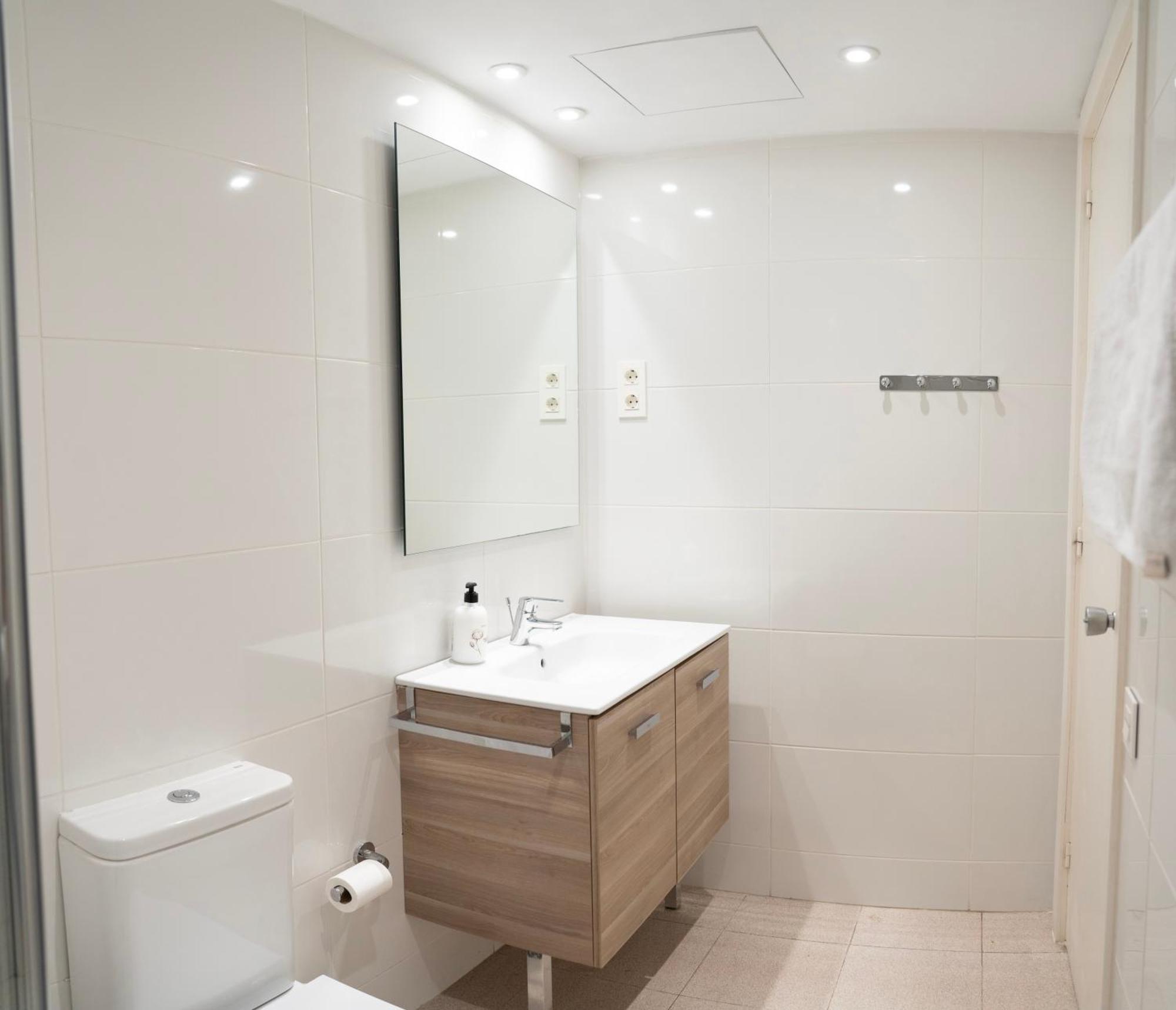 Apartaments Turistics Residencia Vila Nova Vilanova i la Geltrú Esterno foto